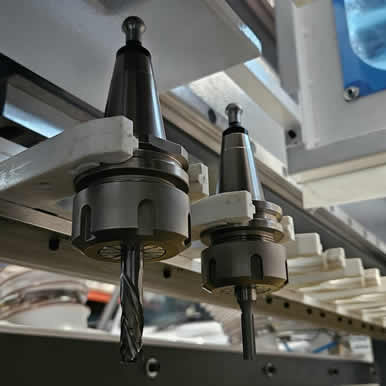 Iso-30 tools for electrospindle