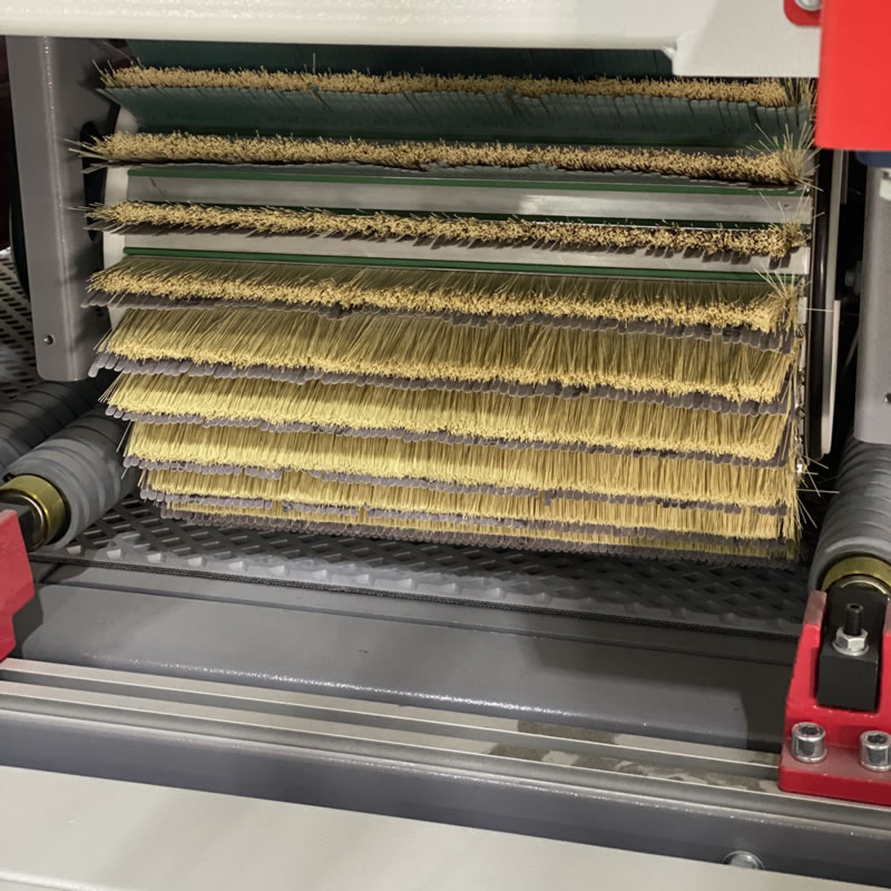 Double row sand roller system