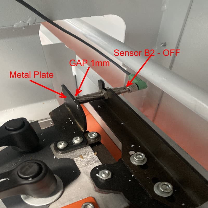 Check the light on B2 sensor.